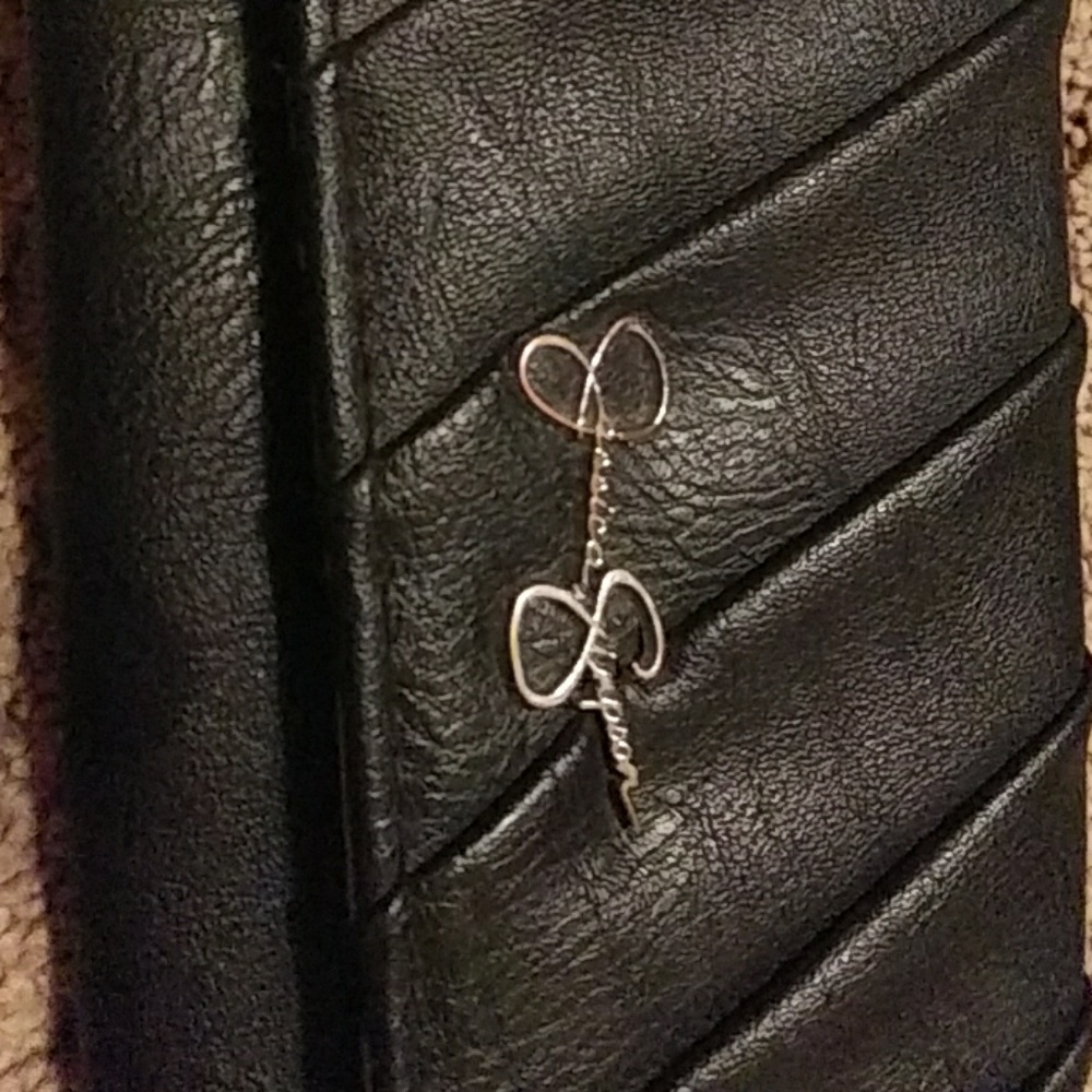 Wallet - Picture 2 of 6